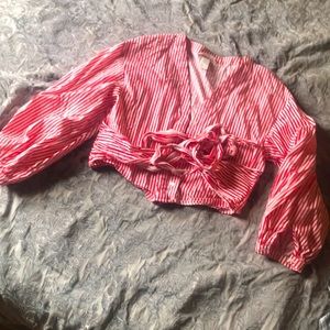 H&M balloon sleeve shirt